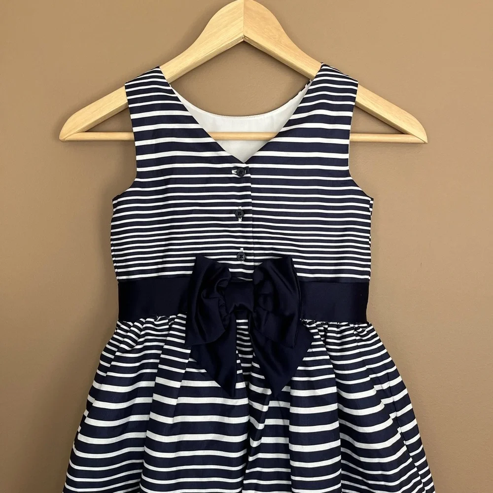{Gymboree} Sleeveless Striped Fit & Flare Dress in Navy & White - Girls 6